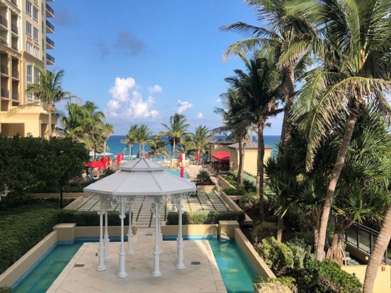 Condo Palm Beach Shores