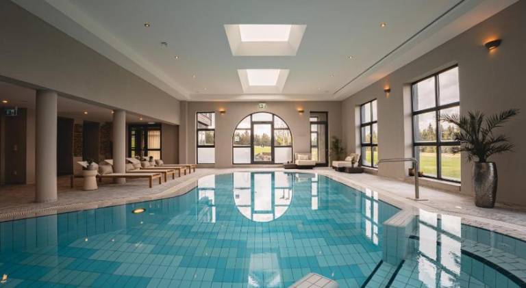 Naturhotel Sachsenbaude Oberwiesenthal - Indoor-Pool & Outdoor-Whirlpool — photo 2