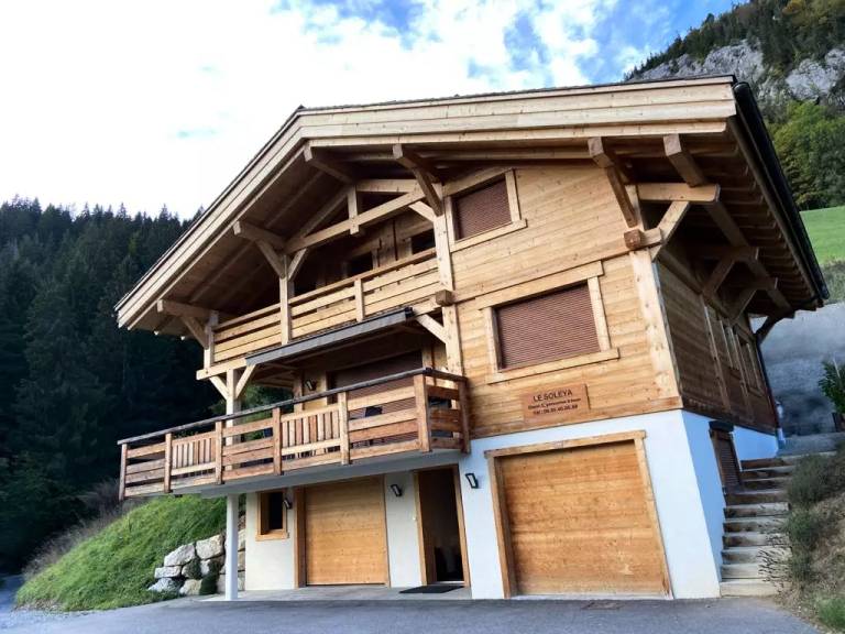 Apartment with yard & terrace in Le Grand-Bornand