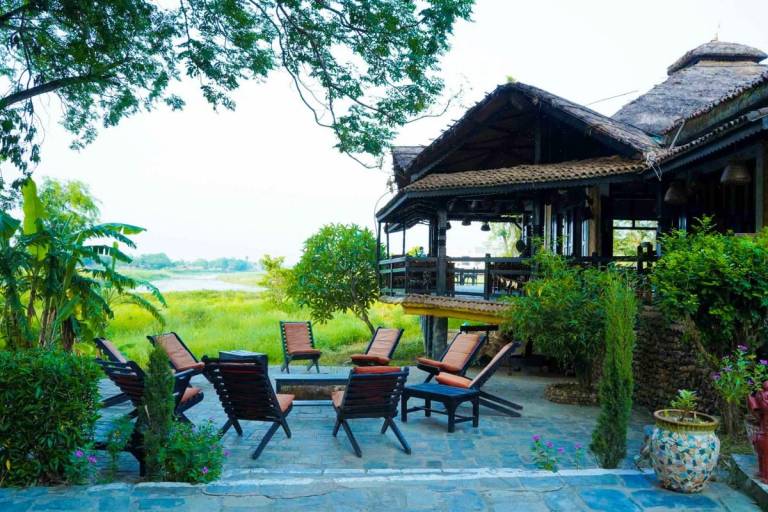 Hotel Sapana Village Lodge Chitwan — photo 3