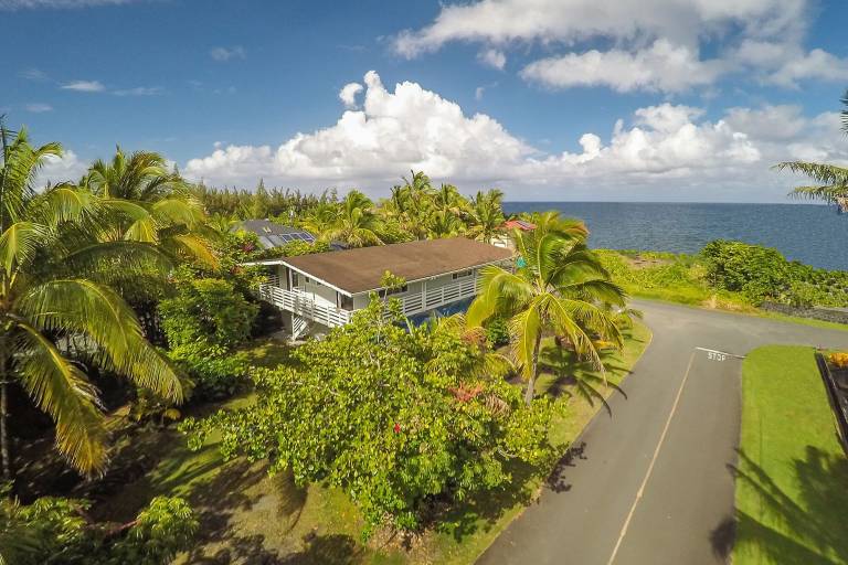 Hilo Holiday Rentals & Homes - Hawaii, United States