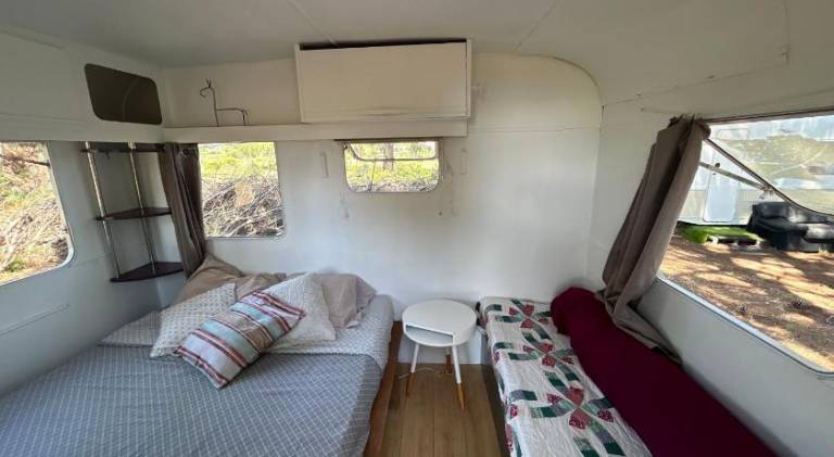 Caravane amy on the beach — photo 2