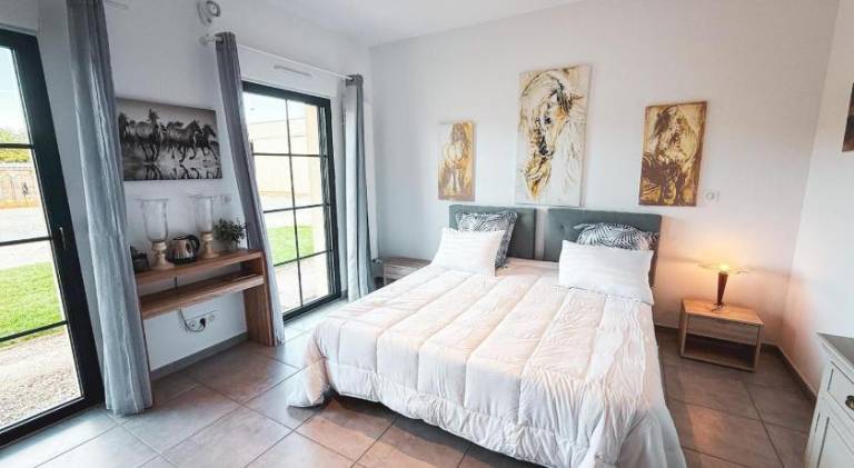 Tent with 1 room for 3 persons in Chinon