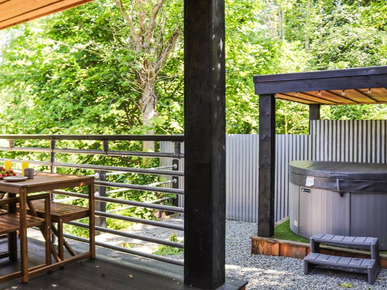 Child-friendly wonderful cottage with garden & jacuzzi | Dogs allowed — photo 2