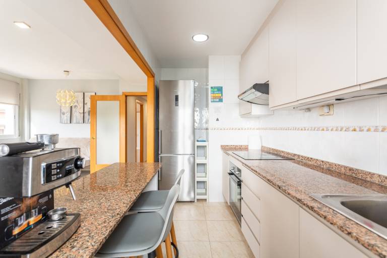 Fully equipped holiday apartment with garden, fast internet & patio | Sea view | Beach nearby | Suitable for remote work | Pets allowed — photo 5