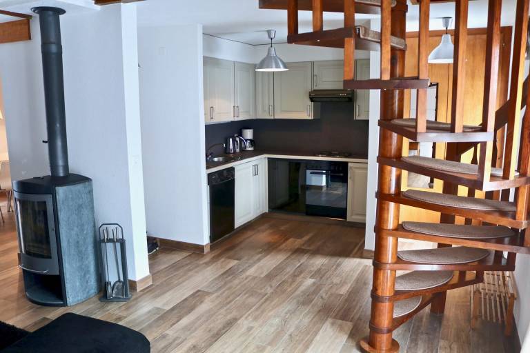 In the center of Ovronnaz - Semi-detached chalet — photo 2