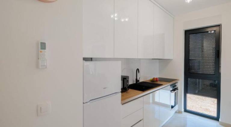 Holiday apartment with patio, grill & yard in Biograd na Moru