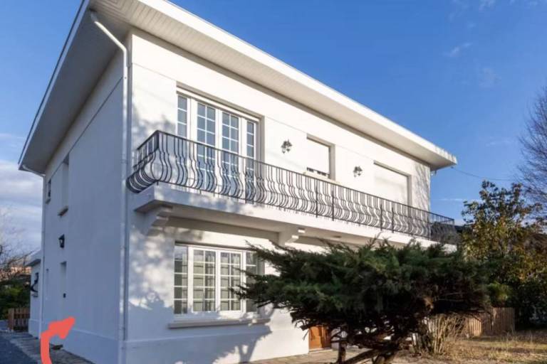 Chic & Modern in Pessac Free Parking & Wi-Fi — photo 3