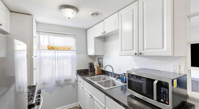 Apartment with 1 room for 4 persons — photo 3
