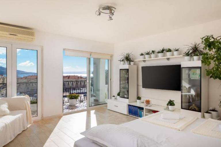 Rental apartment with barbeque | Sea view — photo 3