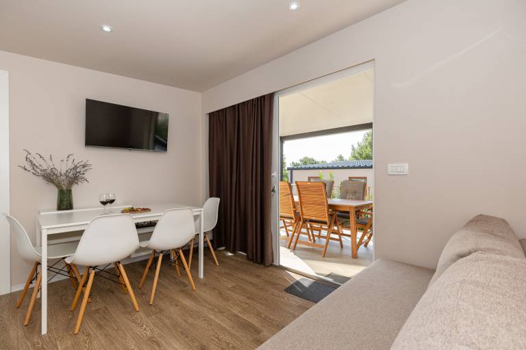 House with yard | Garden view in Biograd na Moru