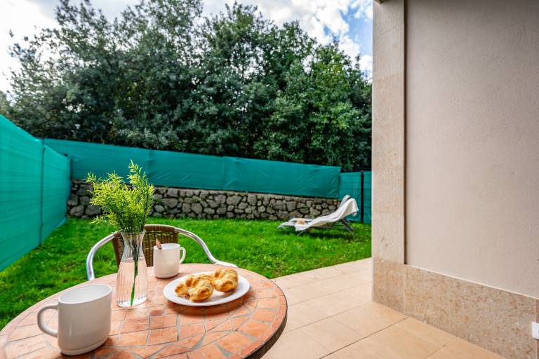 Apartment '2 Jardin 1 - Toró' with Mountain View and Private Garden in Llanes