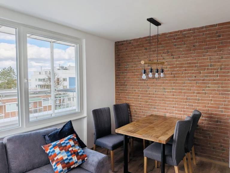 Family-oriented rental apartment with terrace | Sea view | Next to the beach | Pets allowed — photo 3