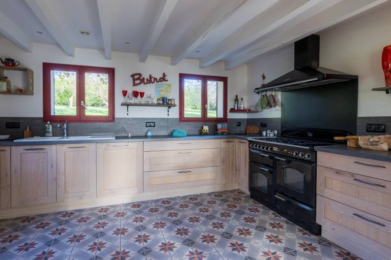 Children-friendly house with garden, BBQ & patio | Pets are welcome — photo 3