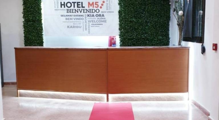 Hotel M5 Valencia Aeropuerto — photo 4