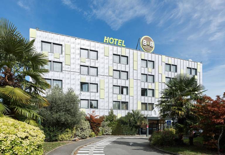 B&B Hotel ORLY RUNGIS Aeroport in Thiais