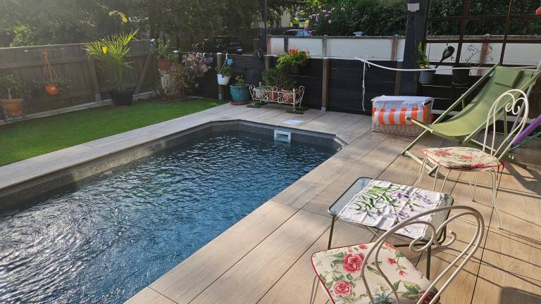 Fully equipped villa with BBQ, fast internet & private pool | Garden view | Good for workation | Pet-friendly in Gujan-Mestras