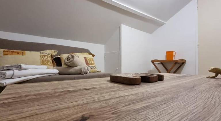 Apartment with 1 room for 4 persons in Charleville-Mezieres