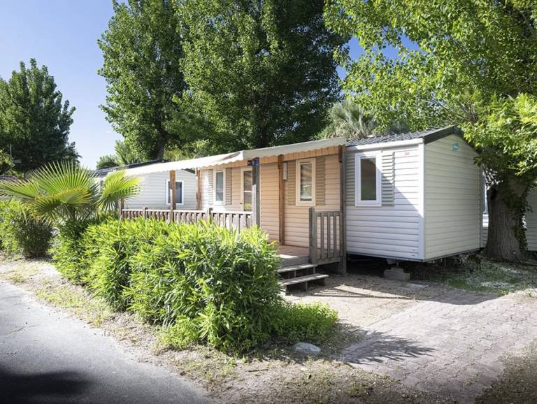 Child-friendly camping suite with sauna, patio & grill | Dogs allowed — photo 3