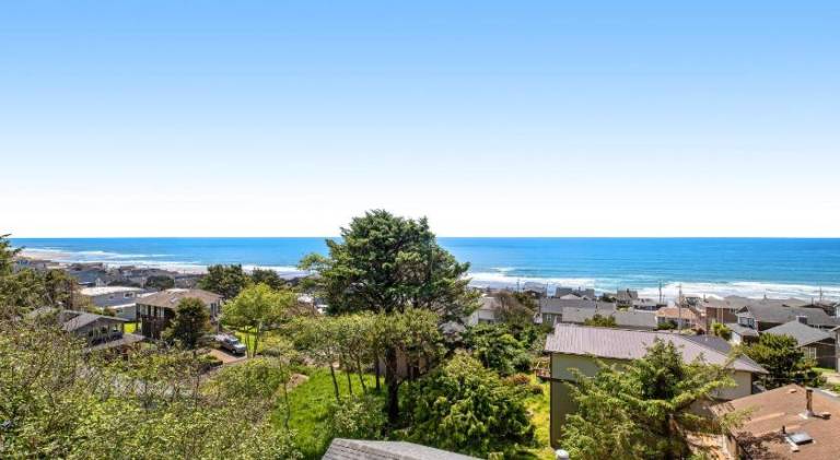 House | Next to the beach | Pets allowed — photo 5