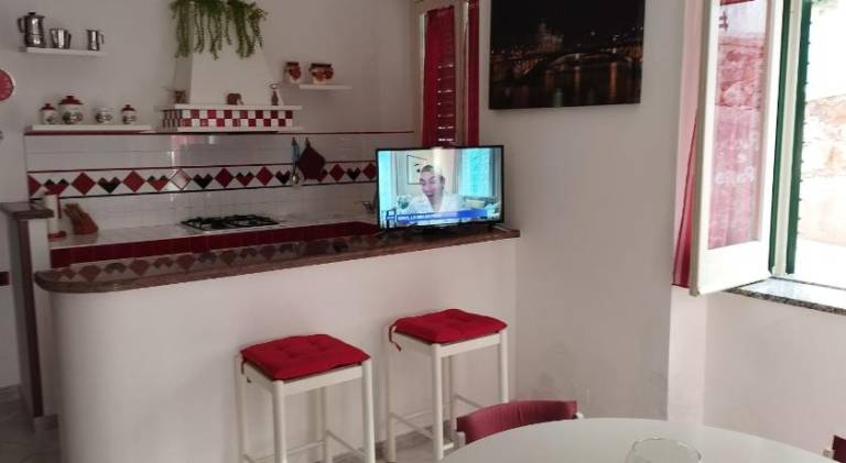Apartment with 2 rooms for 5 persons — photo 2