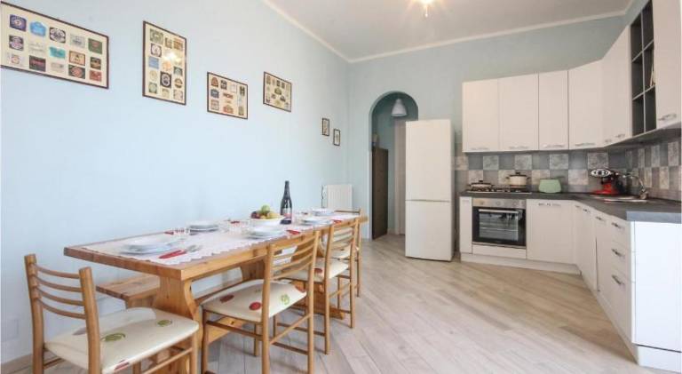 Fully equipped big vacation home with terrace & BBQ | Pets allowed — photo 4
