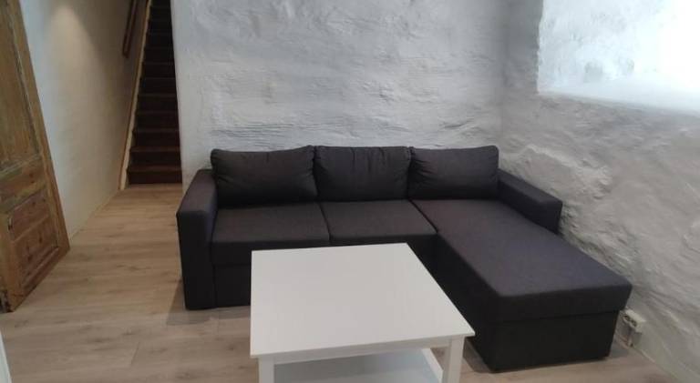 Apartment with 1 room for 4 persons — photo 3