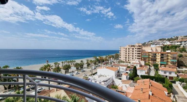 Wonderful holiday apartment with pool | Next to the beach | Pets are welcome in Almunecar