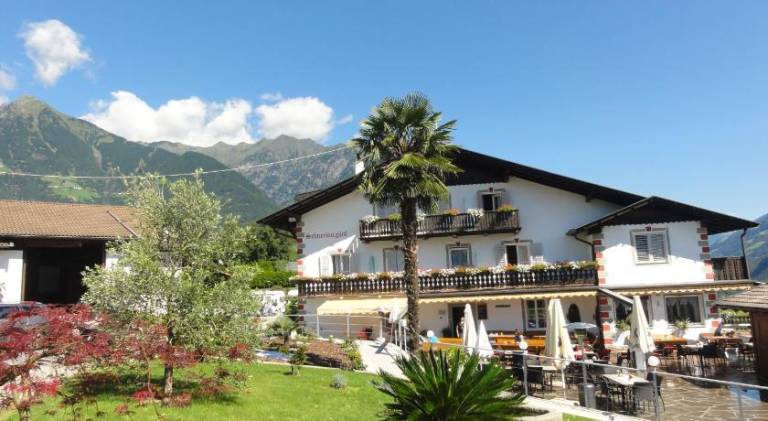 Garni Schneeburghof in Merano