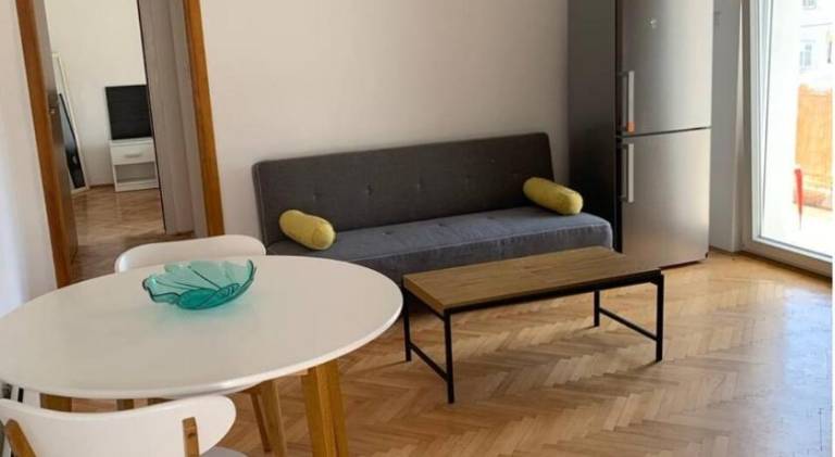 Rental apartment with 2 rooms for 7 persons in Split