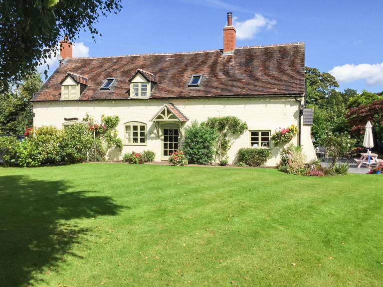 Cottage Hinstock
