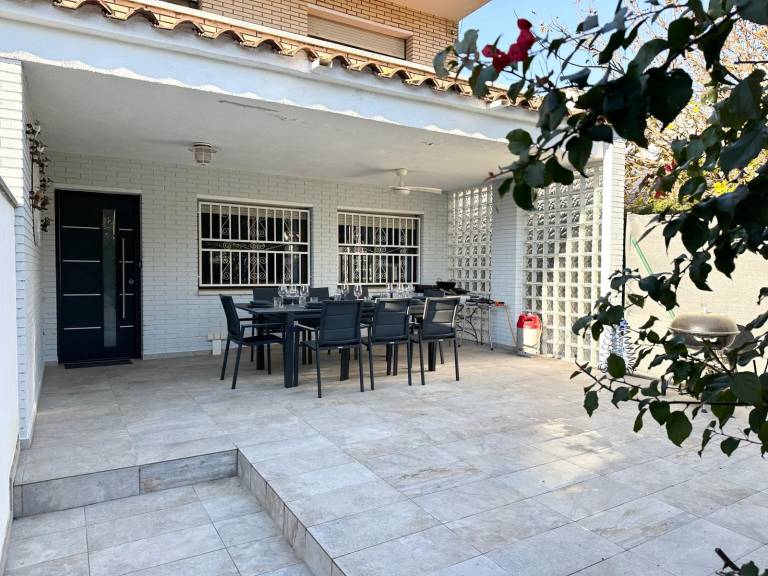 Ferienhaus in Cambrils, Salou für max. 8 Personen Ferienhaus in Cambrils, Salou für max. 8 Personen