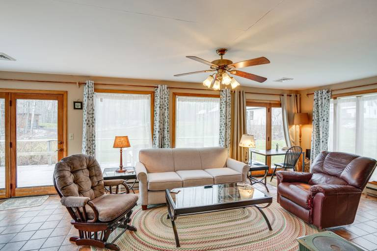 Hawley Home w/ Deck: 4 Mi to Berkshire East Resort — photo 4