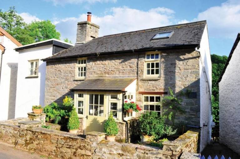 Cottage Brecon