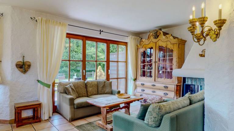 Apartment Xenia - Spacious living with sunny terrace in Garmisch-Partenkirchen in Garmisch-Partenkirchen