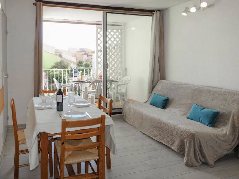 Holiday apartment with 1 room for 5 persons — photo 3
