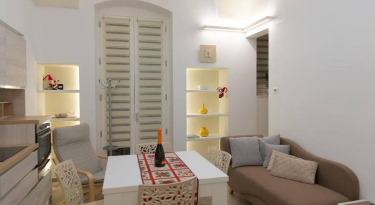 House with 2 rooms for 4 persons — photo 2