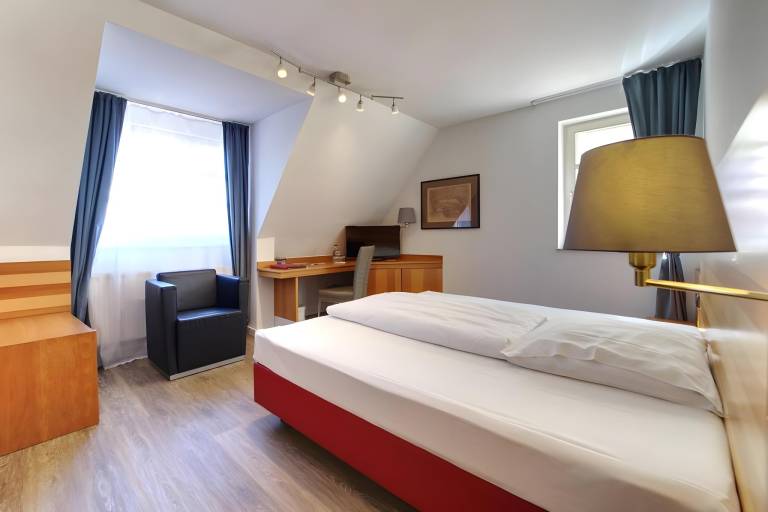 Reinhardts Garni Automobilia Hotel in Ludwigsburg