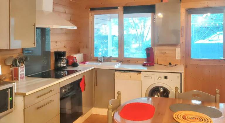 Chalet charmant a Poussan avec jardin prive et barbecue — photo 3