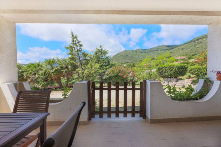 Family-friendly lovely apartment with terrace, barbeque & yard | Pets allowed — photo 3