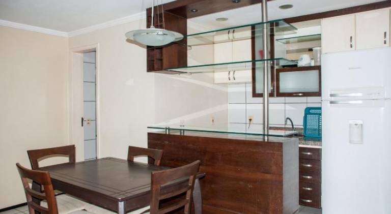 Apartment with pool — photo 3