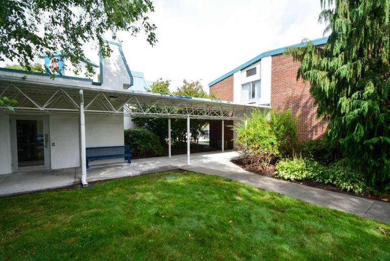 Motel6 Warwick, RI - Providence Airport - I-95 — photo 4
