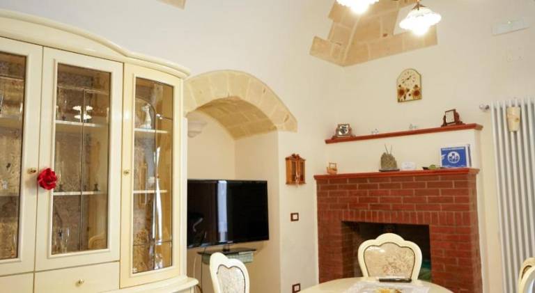 House with 2 rooms for 4 persons — photo 3