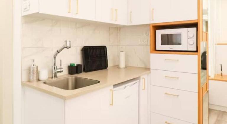 Apartment with 1 room for 4 persons — photo 4
