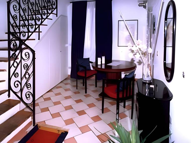 La Casa del Viandante in Modena