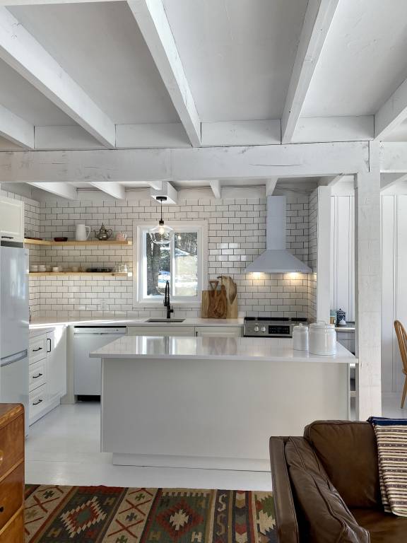Chalet Sutton