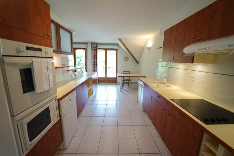 Rental apartment with pool — photo 2