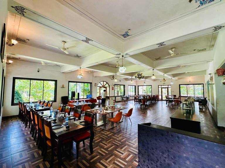 The Lal Bagh resort — photo 4