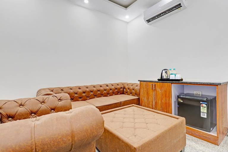 Super Townhouse Sector 62 Gurgaon Near World Mark — photo 5