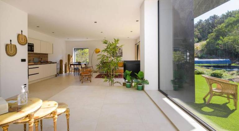 Child-friendly spacious villa with yard, pool & terrace | Dogs allowed — photo 5